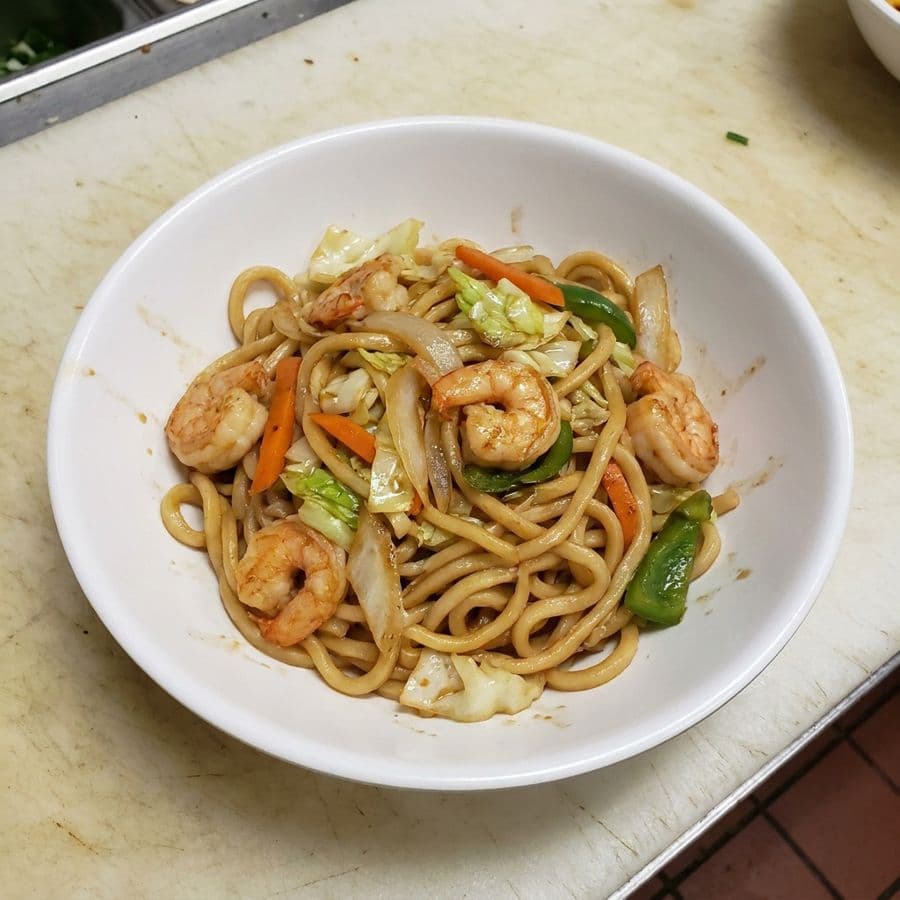 Shrimp Yakiudon